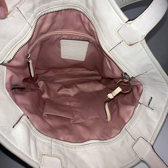 Coach Audrey Leigh Laser Cut Perforated White Leather Slim Tote Brand Call Out C - Picture 5 of 7